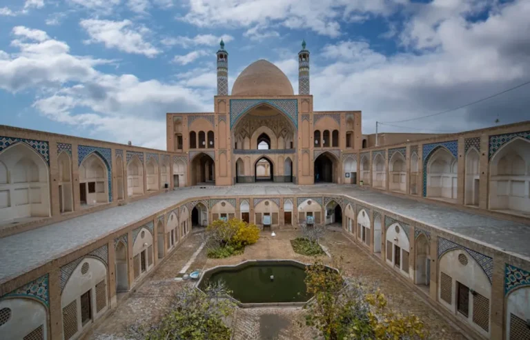 Iran Travel and Culture Guide for Visitors