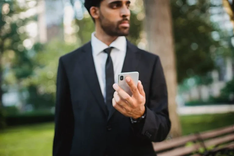 Persian Lifestyle Topics That Fit a Local Media Site
